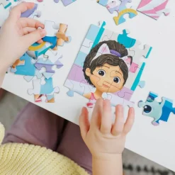 Puzzle Gabby's Dollhouse 60 el. Gabby na basenie