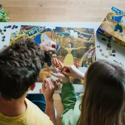 Puzzle Premium Plus Quality 1000 el. Iconic Moments: Piękna i Bestia