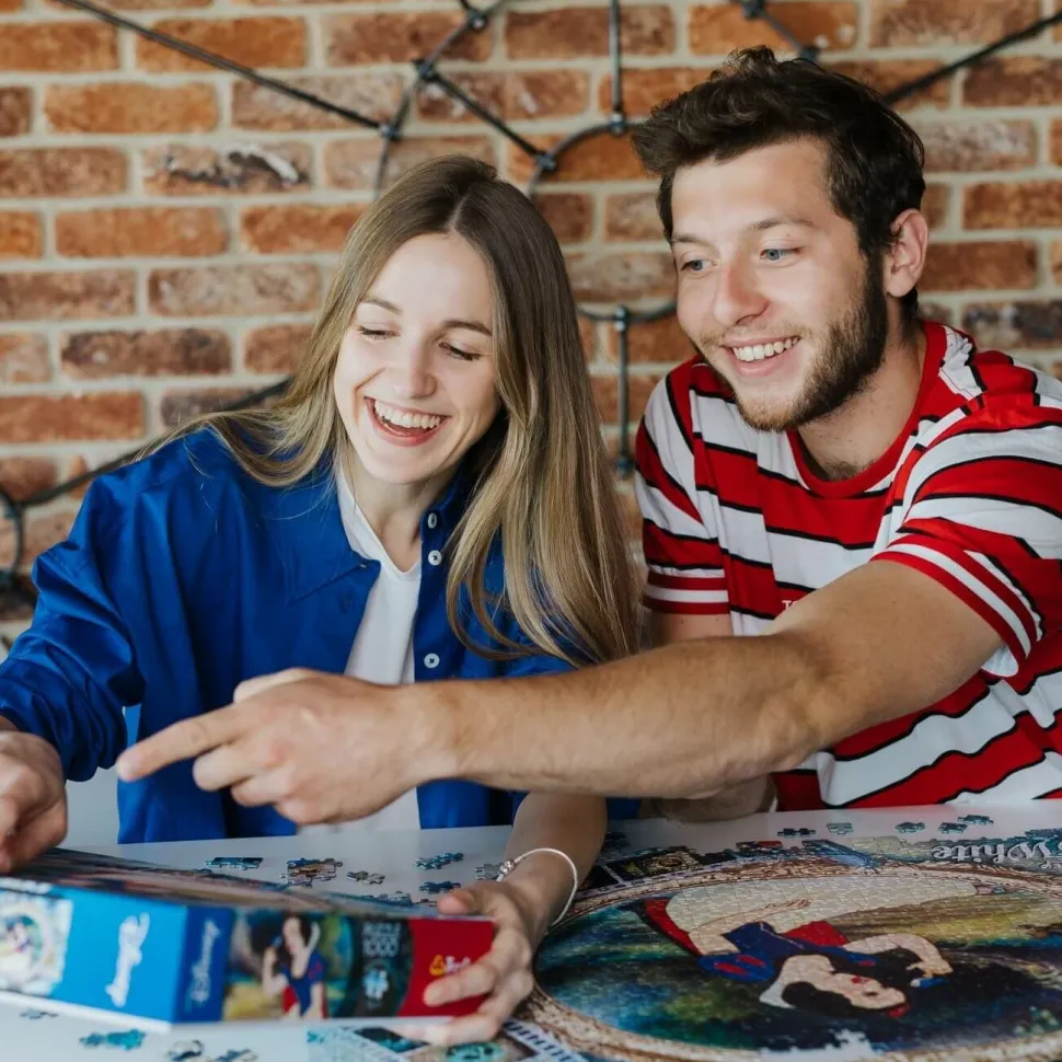 Puzzle Premium Plus Quality 1000 el. Iconic Moments: Królewna Śnieżka